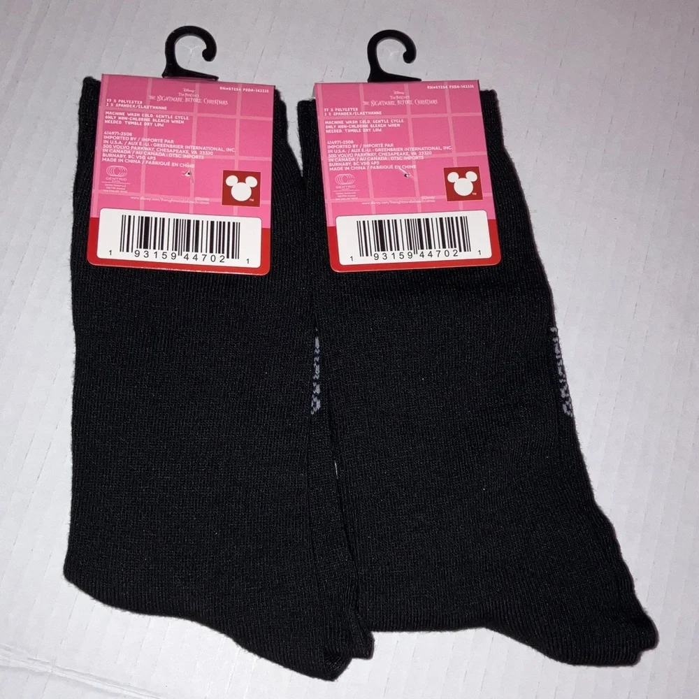 Disney Nightmare before Christmas Valentine Black and‎ Red Heart Matching Socks